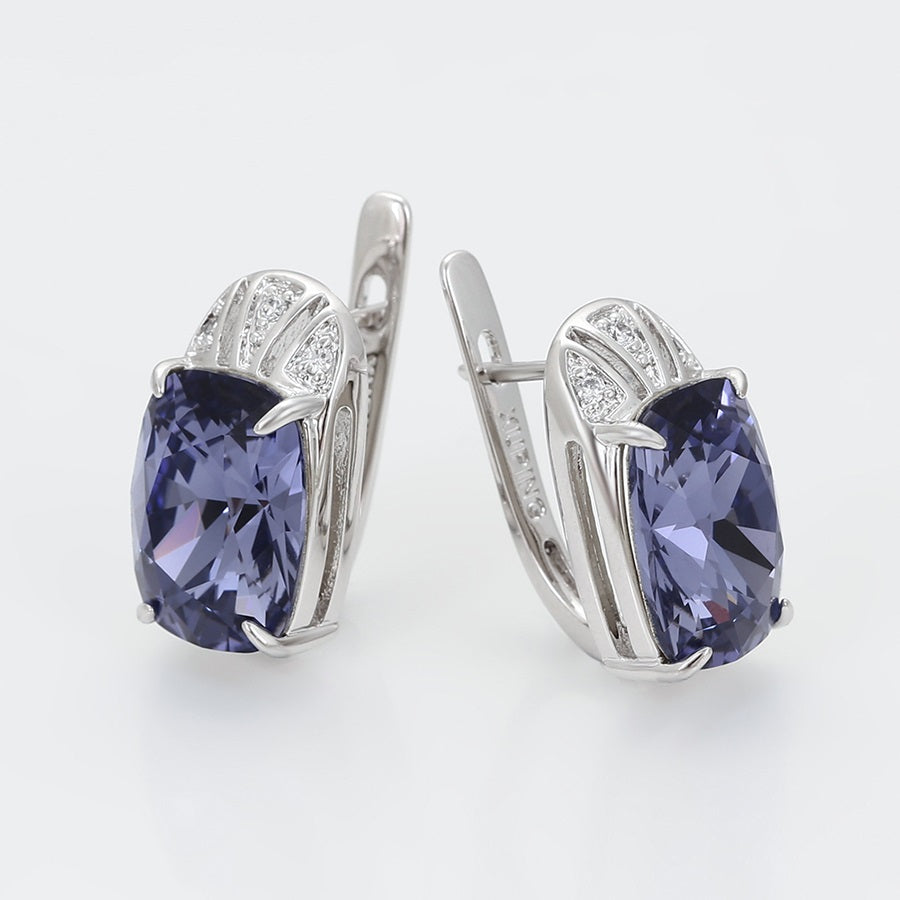 Shree fashion simple crystal earring (93954-A6)