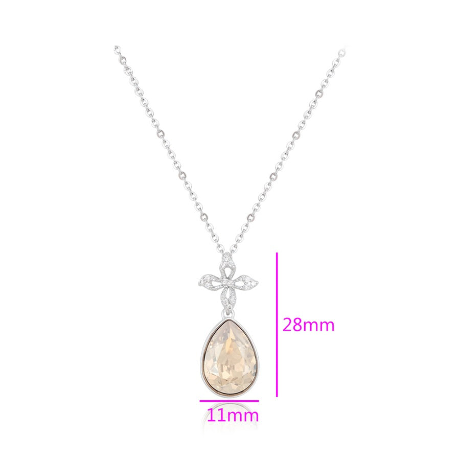 Shree fashion elegant crystal necklace (43961-A4)
